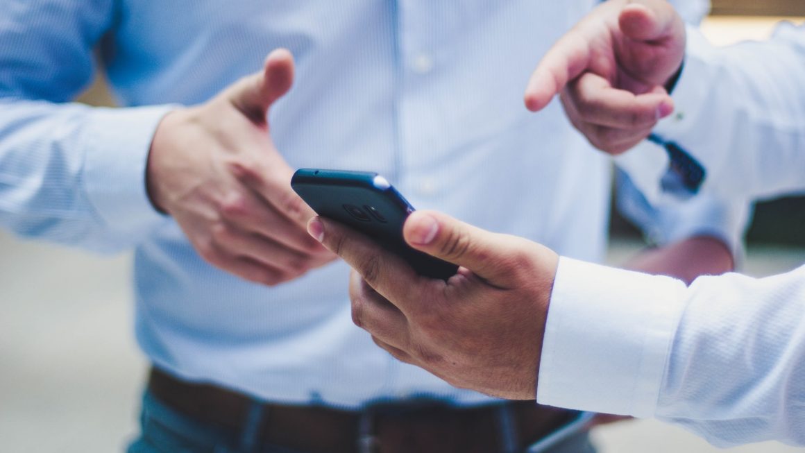 Benefits of Investing in the Latest Phone Technology and Services