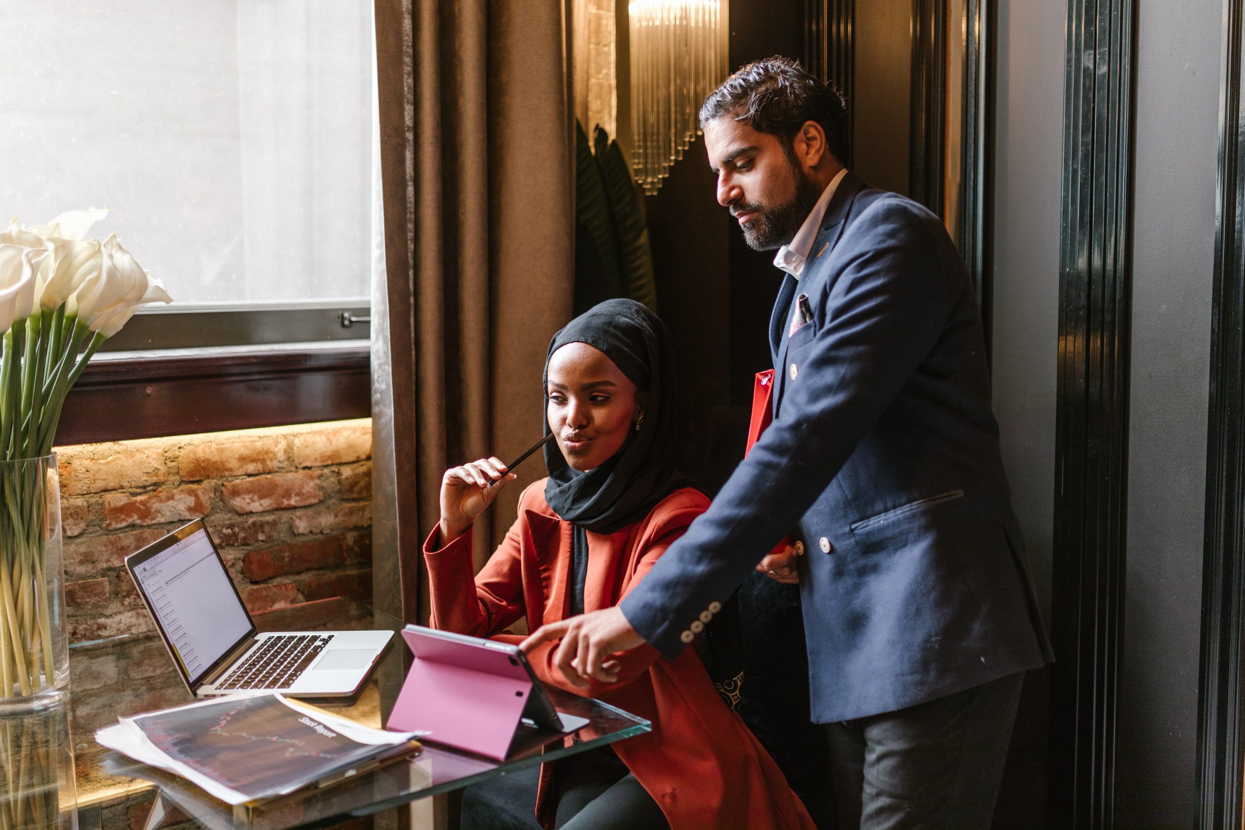 Network and collaborate with other thought leaders