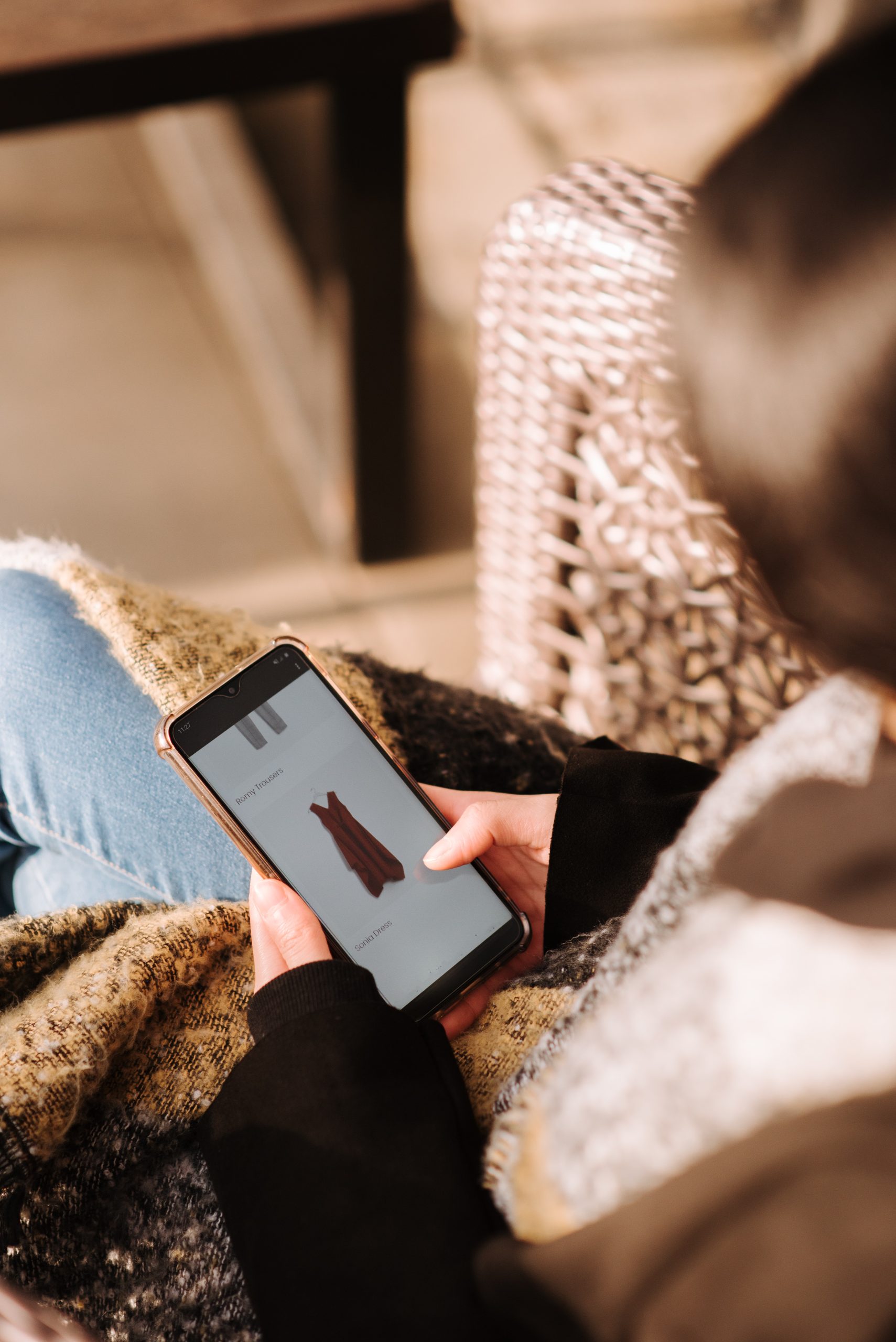 ai ecommerce phone