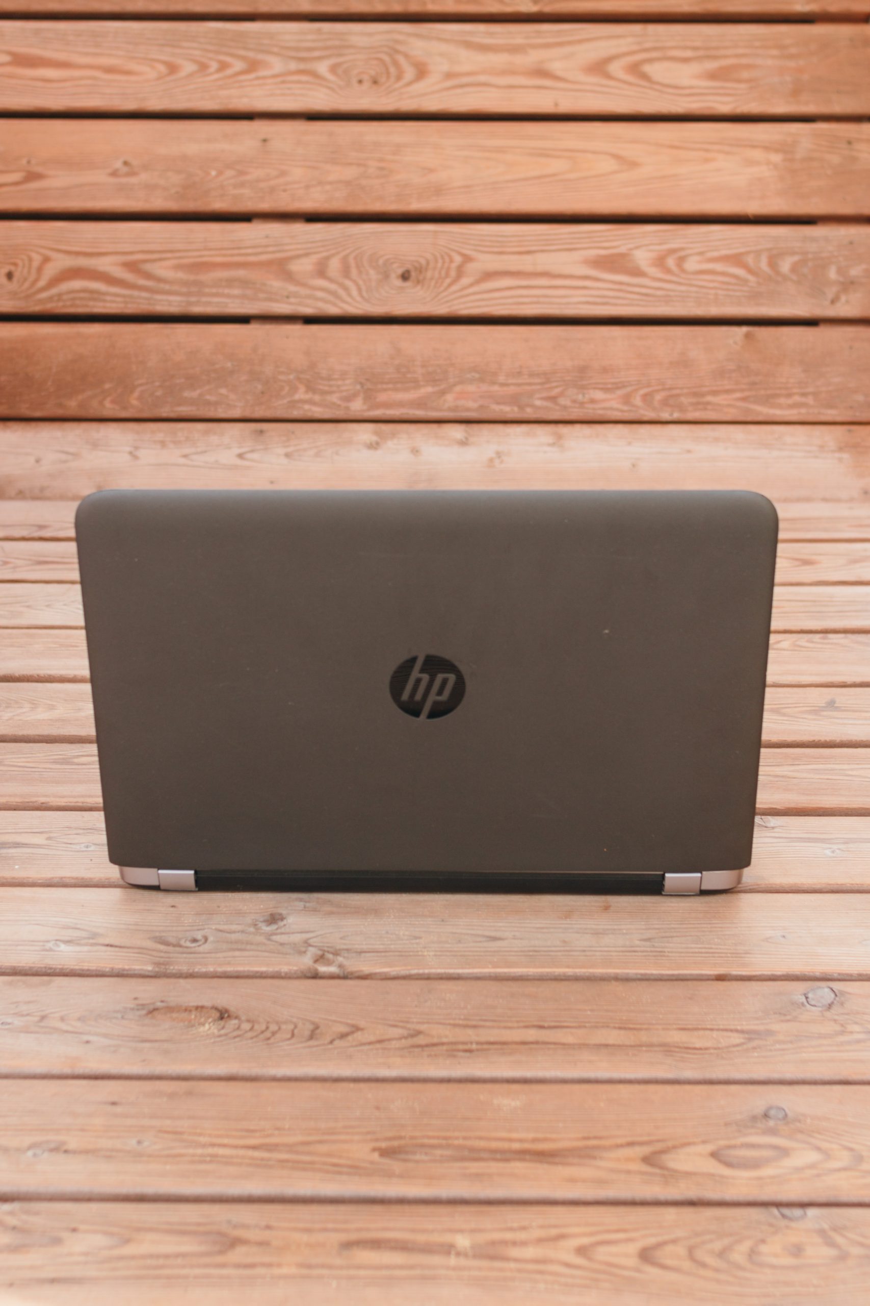 hp laptop desk