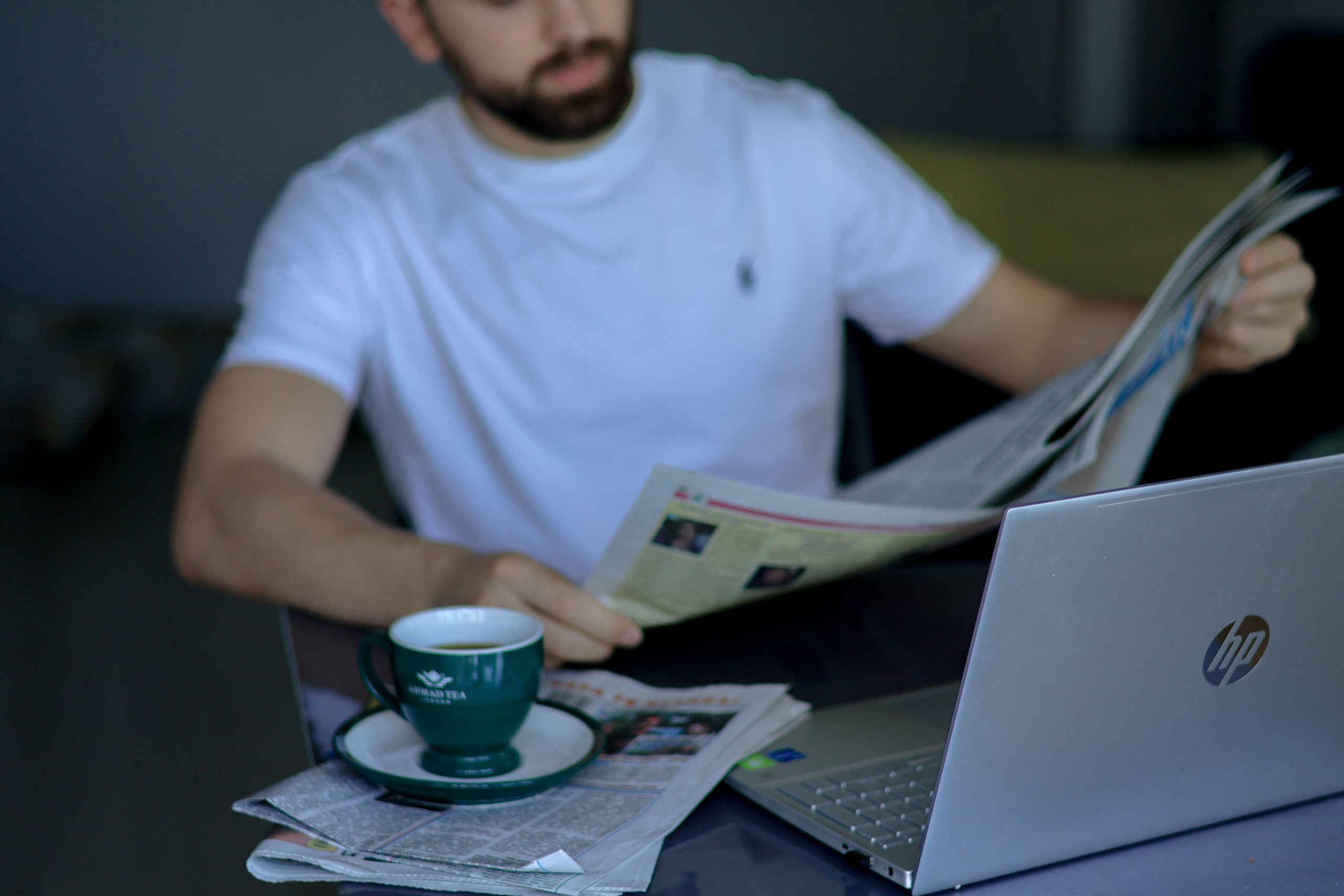 hp laptop newspaper