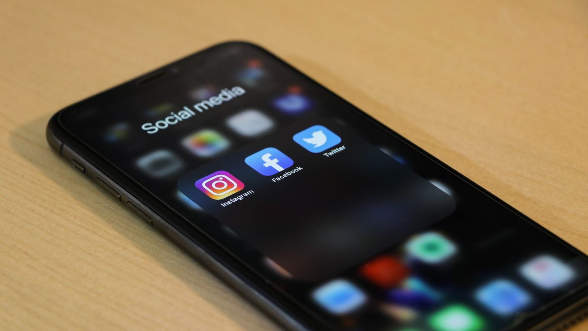 9 Popular Types of Social Media Content to Grow Your Brand